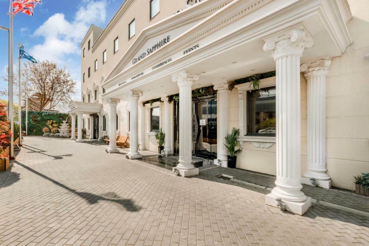 Grand Sapphire Hotel & Banqueting Croydon Exterior foto