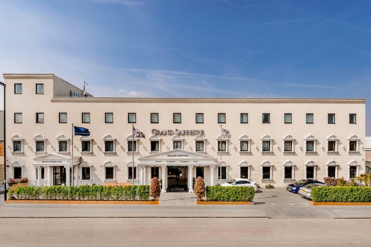 Grand Sapphire Hotel & Banqueting Croydon Exterior foto