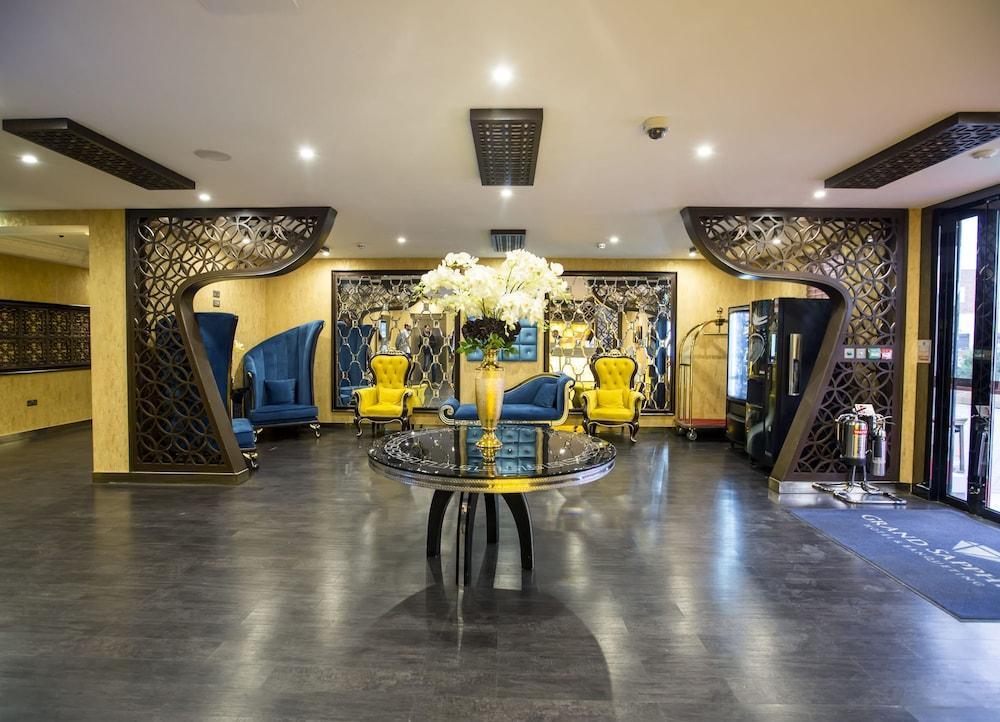 Grand Sapphire Hotel & Banqueting Croydon Exterior foto
